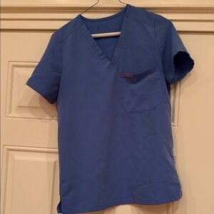 FIGS Classic ciel Blue V-Neck Scrub Top
